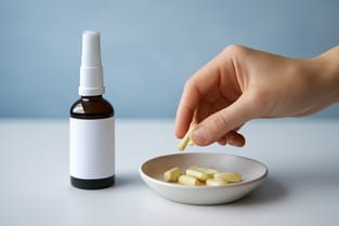 Dosages typiques de mélatonine en spray et gélules